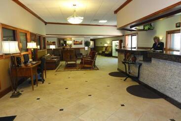 هتل Americinn By Wyndham La Crosse Riverfrontconference Center