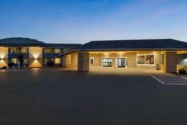 هتل Americinn By Wyndham La Crosse Riverfrontconference Center
