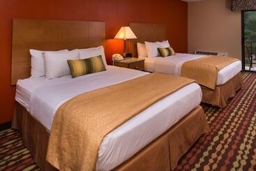 هتل Best Western Ambassador Inn & Suites