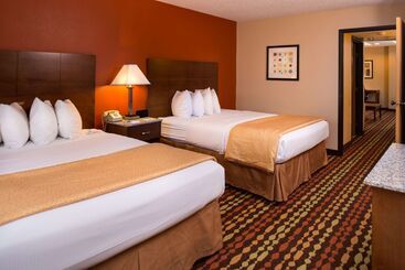 هتل Best Western Ambassador Inn & Suites