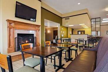 هتل Best Western Ambassador Inn & Suites