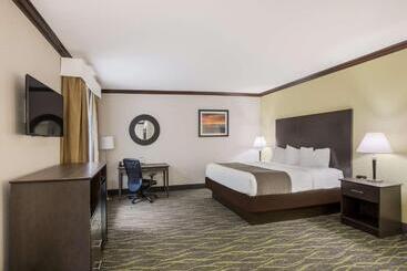 هتل Best Western Asheville Blue Ridge Parkway