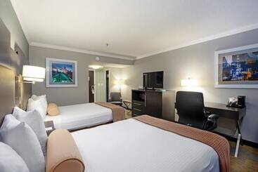 هتل Best Western At Ohare