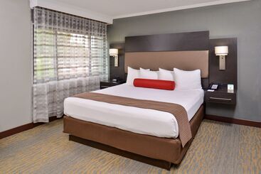 هتل Best Western At Ohare