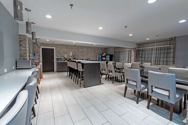 هتل Best Western At Ohare