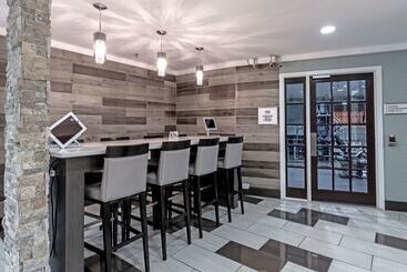 هتل Best Western At Ohare