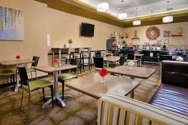 هتل Best Western Canoga Park Motor Inn