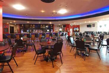هتل Best Western Canoga Park Motor Inn
