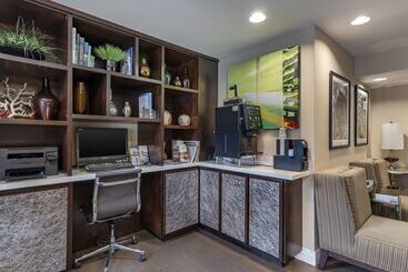 هتل Best Western Carmels Town House Lodge
