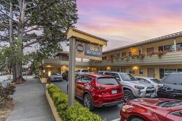 هتل Best Western Carmels Town House Lodge