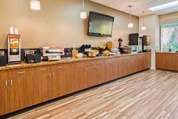 هتل Best Western Charleston Inn
