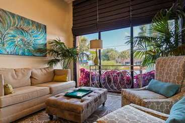 هتل Best Western Charleston Inn