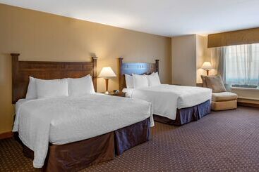 هتل Best Western Desert Inn