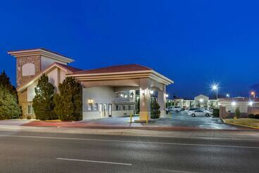هتل Best Western El Rancho Palacio