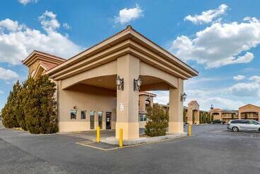هتل Best Western El Rancho Palacio