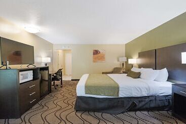 هتل Best Western Gold Country Inn