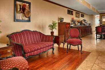 هتل Best Western Inn Of Del Rio