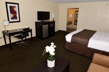 هتل Best Western Inn Of Del Rio