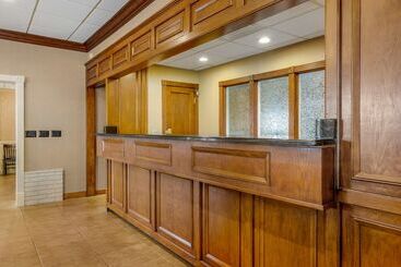 בית מלון כפרי Best Western Inn Of The Ozarks