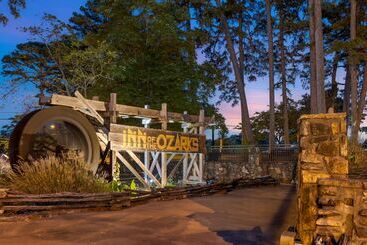 בית מלון כפרי Best Western Inn Of The Ozarks