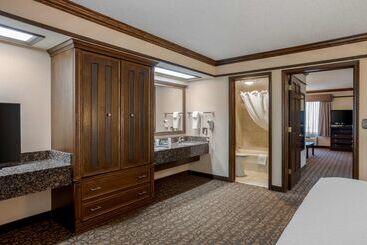בית מלון כפרי Best Western Inn Of The Ozarks
