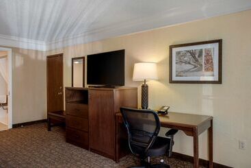בית מלון כפרי Best Western Inn Of The Ozarks