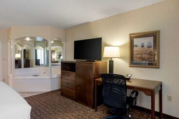 בית מלון כפרי Best Western Inn Of The Ozarks
