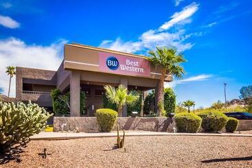 Best Western Innsuites Phoenix Hotel & Suites