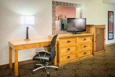 هتل Best Western Mission Inn
