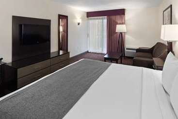 هتل Best Western Oak Manor