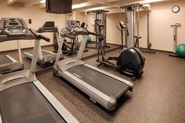 هتل Best Western Outlaw Inn