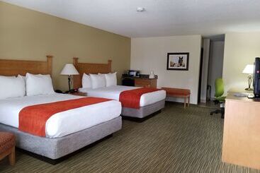 هتل Best Western Paint Pony Lodge