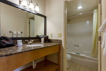 هتل Best Western Paint Pony Lodge