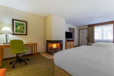 هتل Best Western Paint Pony Lodge