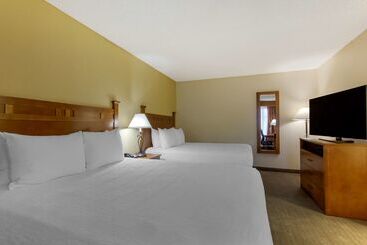 هتل Best Western Paint Pony Lodge