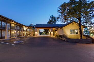 هتل Best Western Paint Pony Lodge