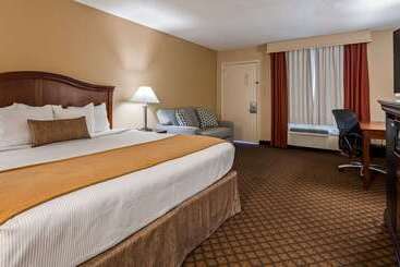 هتل Best Western Coach House