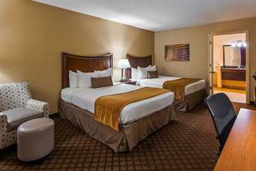 هتل Best Western Coach House
