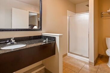 هتل Best Western Coach House