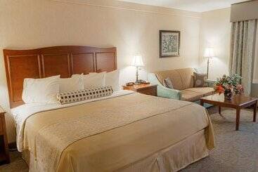 ホテル Best Western Plus Country Cupboard Inn