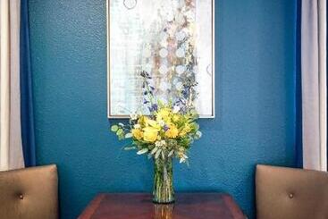Best Western Plus Dubuque Hotel And Conference Center