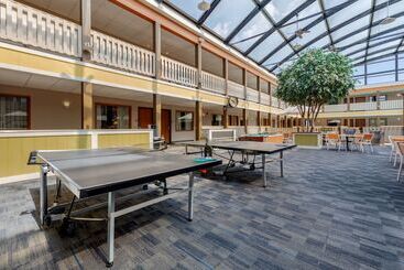 Best Western Plus Dubuque Hotel And Conference Center