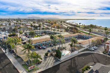 هتل Best Western At Ventura Pier
