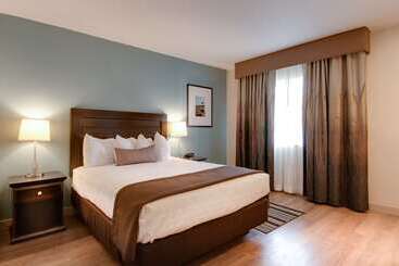 هتل Best Western At Ventura Pier