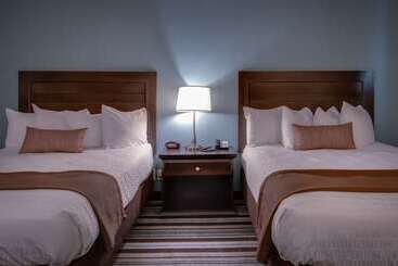 هتل Best Western At Ventura Pier
