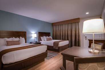هتل Best Western At Ventura Pier