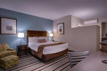 هتل Best Western At Ventura Pier