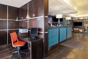 هتل Best Western Plus Midwest Inn