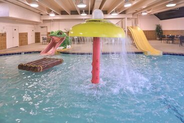 בית מלון כפרי Best Western Plus Midwest Inn
