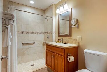 هتل Best Western Plus Santa Barbara